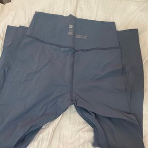 Teal blue target leggings